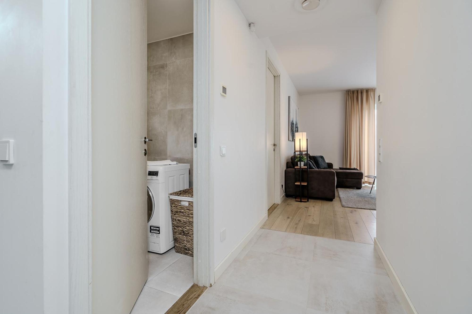 Dream Stay - 2 Porto Franco Apartments Near Old Town タリン エクステリア 写真
