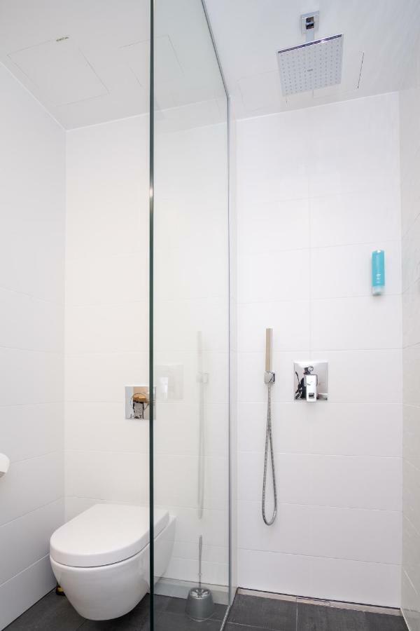 Dream Stay - 2 Porto Franco Apartments Near Old Town タリン エクステリア 写真