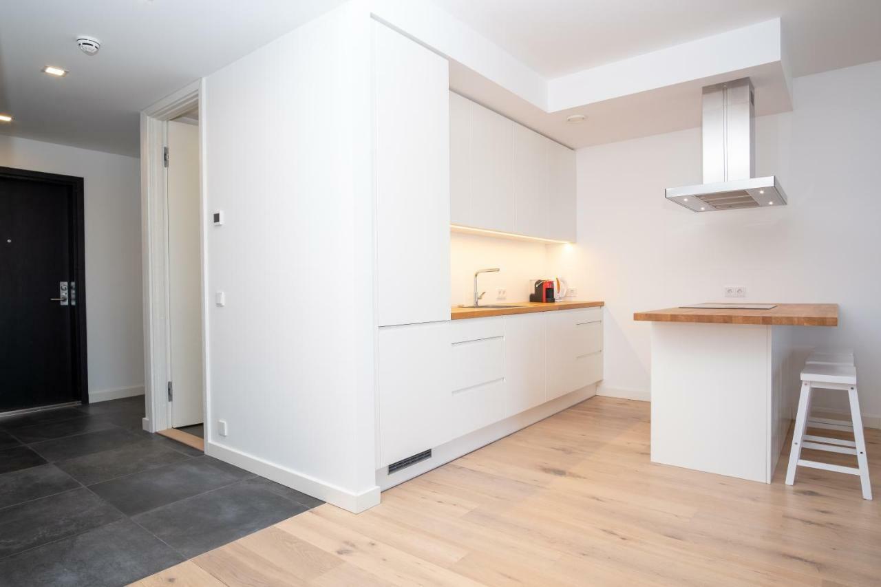 Dream Stay - 2 Porto Franco Apartments Near Old Town タリン エクステリア 写真