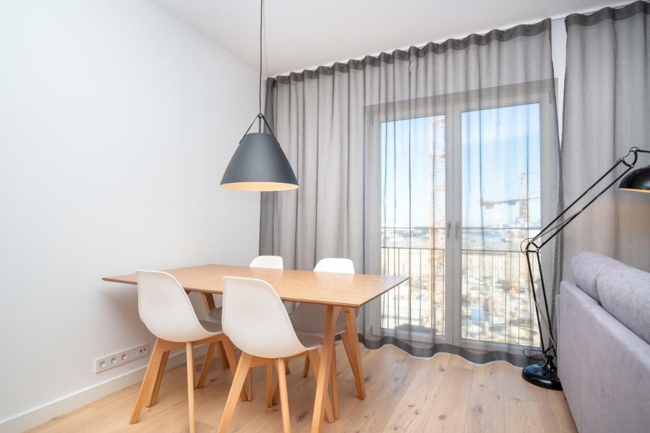 Dream Stay - 2 Porto Franco Apartments Near Old Town タリン エクステリア 写真